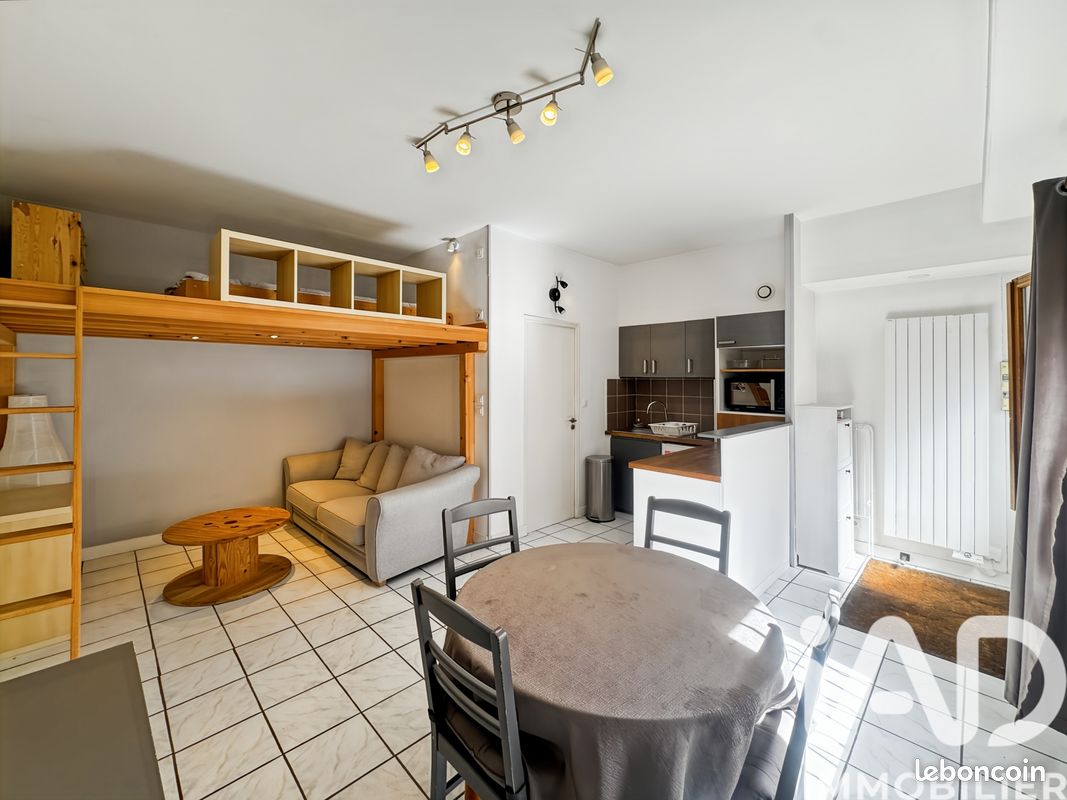 Appartement 1 pièce 26 m² · à Cachan · 26 m² · 166 000 €