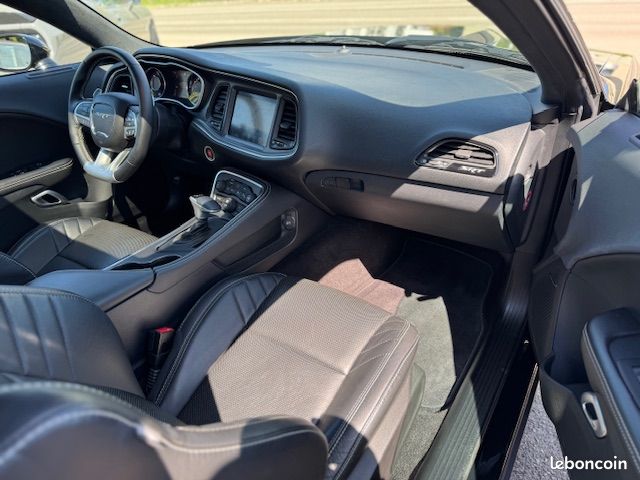 Dodge challenger v8 6.4 492ch din srt cuir complet toit ouvrant harmann kardon *disponible et visible sur notre parc* 55900 eur (image 4)