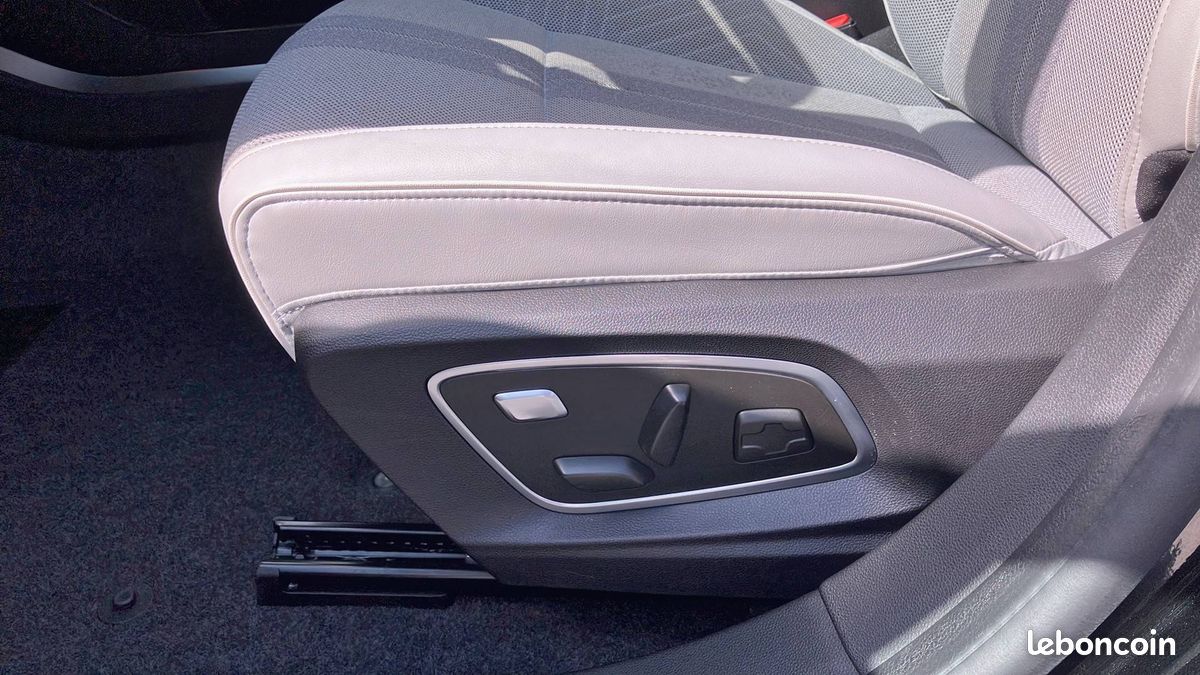 Renault scenic e tech electrique 220 ch grande (image 26)