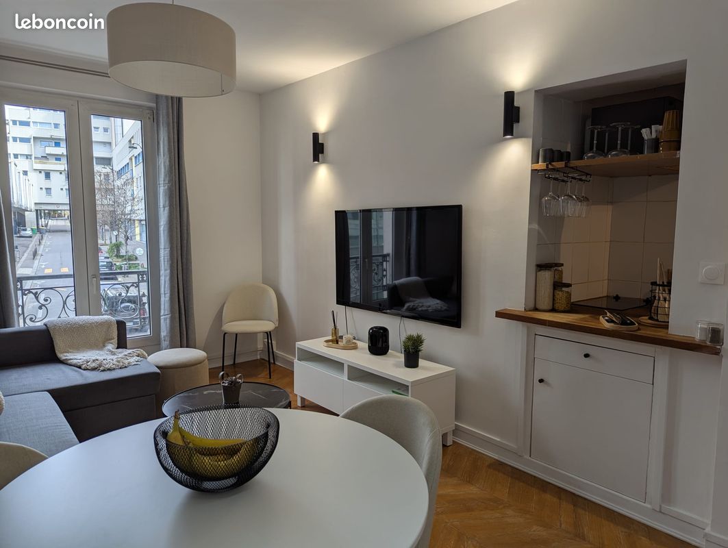 Appartement 2 pièces 35 m² · à Paris · 35 m² · 1 700 €/mois