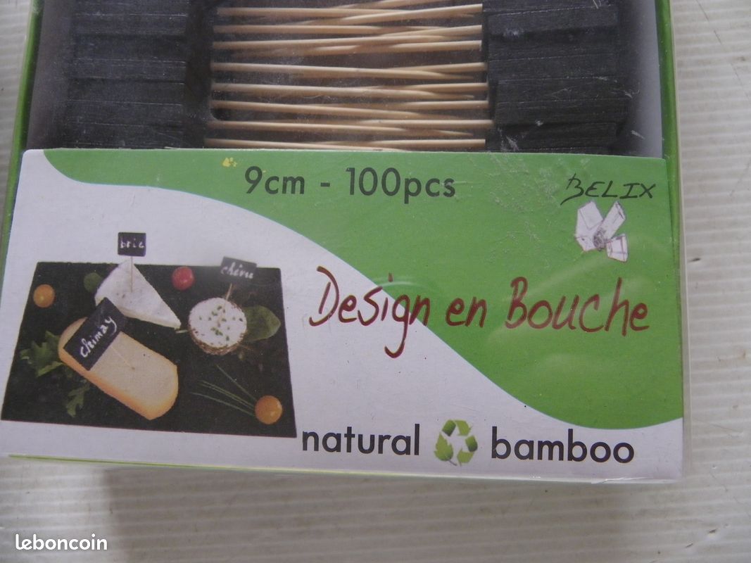Boîte de 100 piques en bambou avec petit tableau ardoise + reste de boite (image 2)
