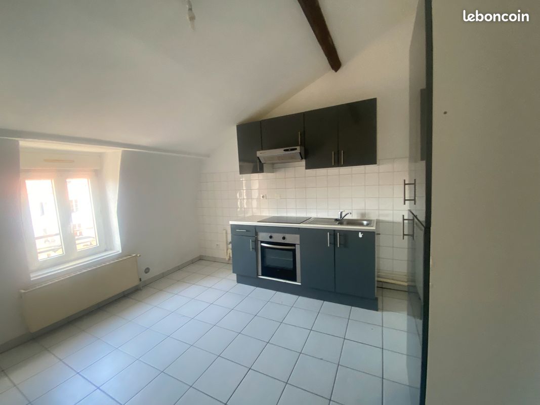 Appartement 4 pièces 78 m² · à Belfort · 78 m² · 715 €
