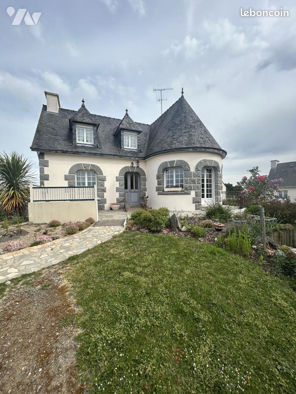 Maison 7 pièces 139 m² · à Yffiniac · 139 m² · 339 200 €