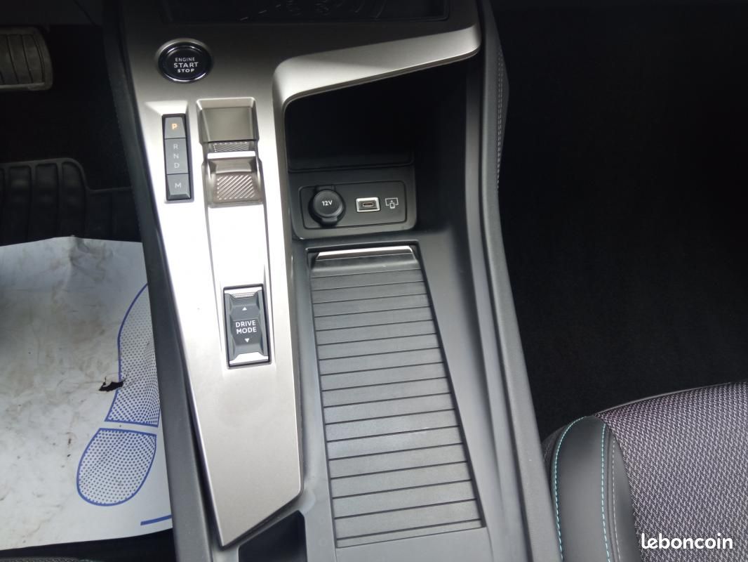 Peugeot 308 SW BlueHDi 130ch S&S EAT8 Allure (image 27)