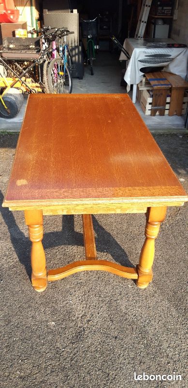Table de salle (image 3)