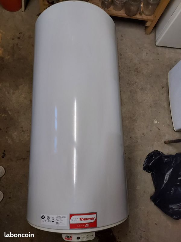 Chauffe eau thermor 200l (image 1)