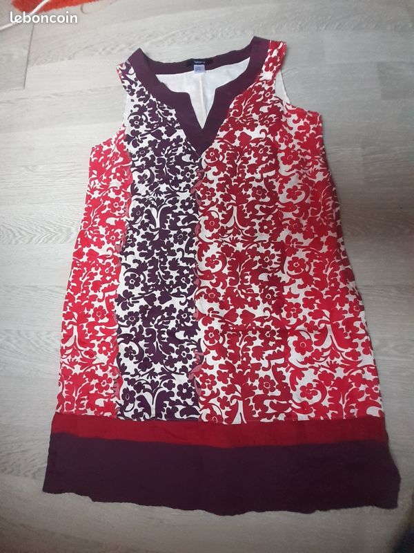 Robe taillissime 46 (image 1)