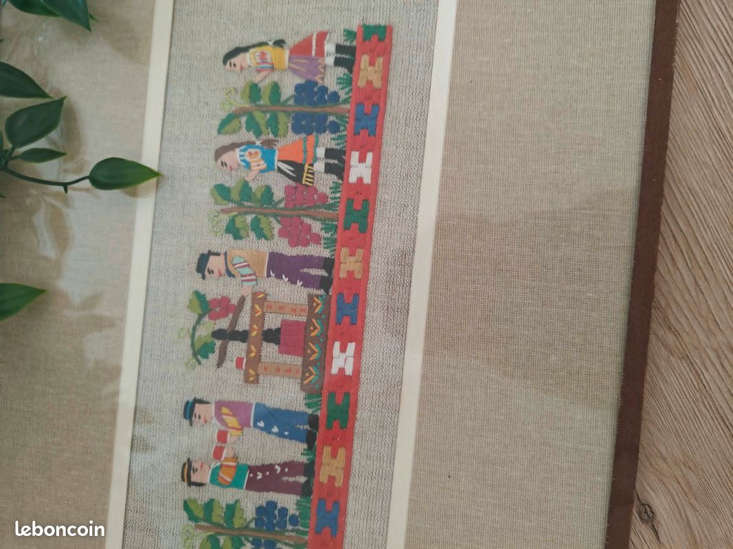 Tableau Textile Tissé Scène de Récolte Folklorique - Art Naïf - Cadre Vintage (image 5)