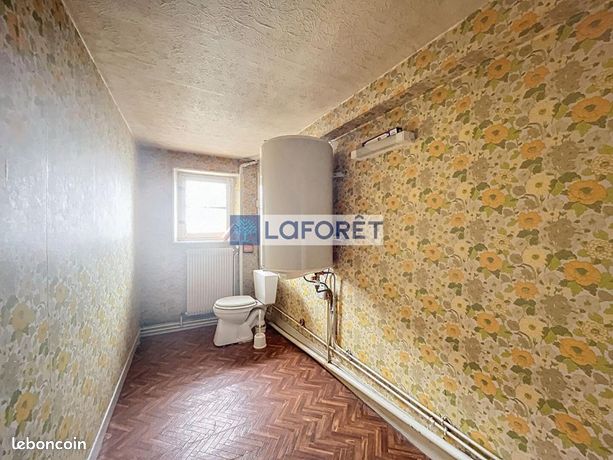https://img.leboncoin.fr/api/v1/lbcpb1/images/ee/f2/ef/eef2ef88690ef8f43e5e5194b2e964363c492b11.jpg?rule=ad-image