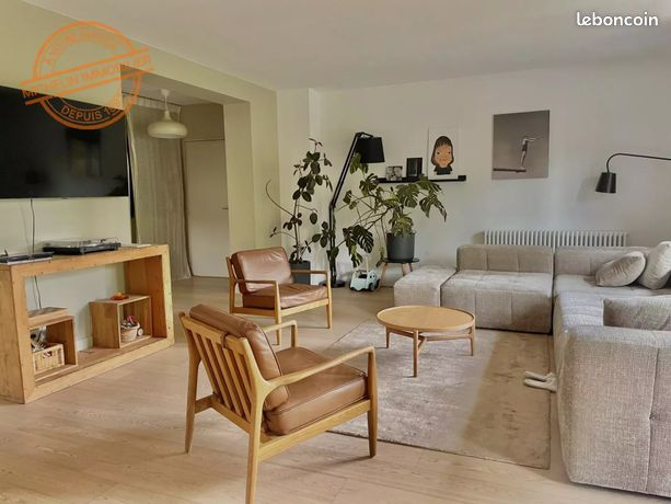 Villa 6 pièces 235 m²