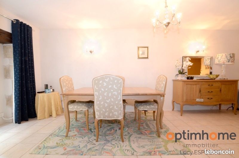 Maison de village 6 pièces 187 m² - Épenède 16490 (image principale 10)