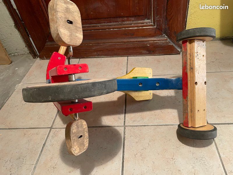 Tricycle bois massif (image 3)