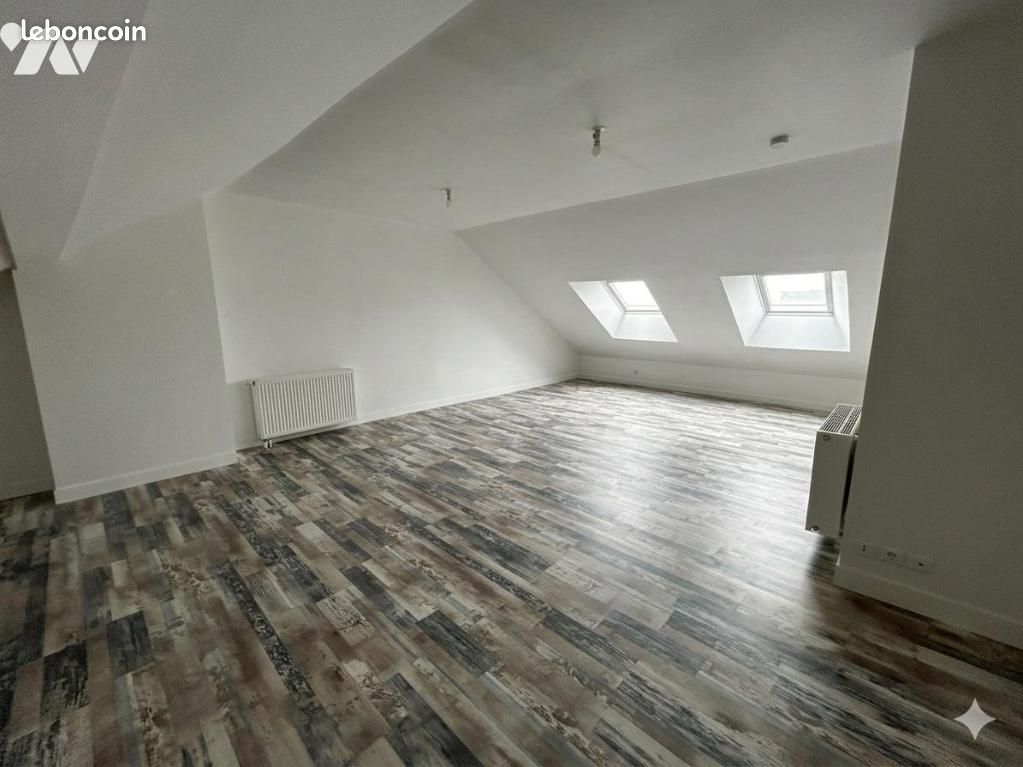 Maison 123 m² · à Fleury-les-Aubrais · 123 m² · 1 150 €/mois