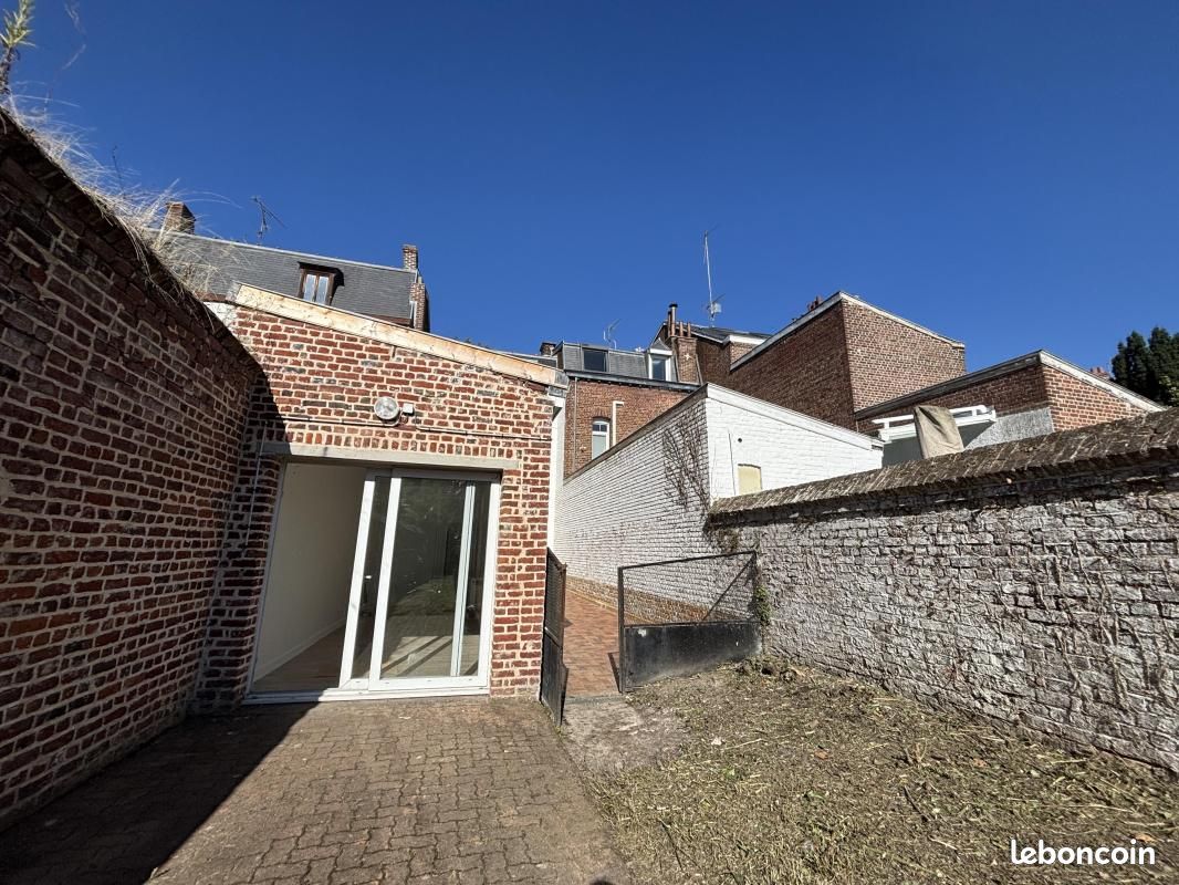 Maison a louer valenciennes - 6 pièce(s) - 135 m2 - Surfyn