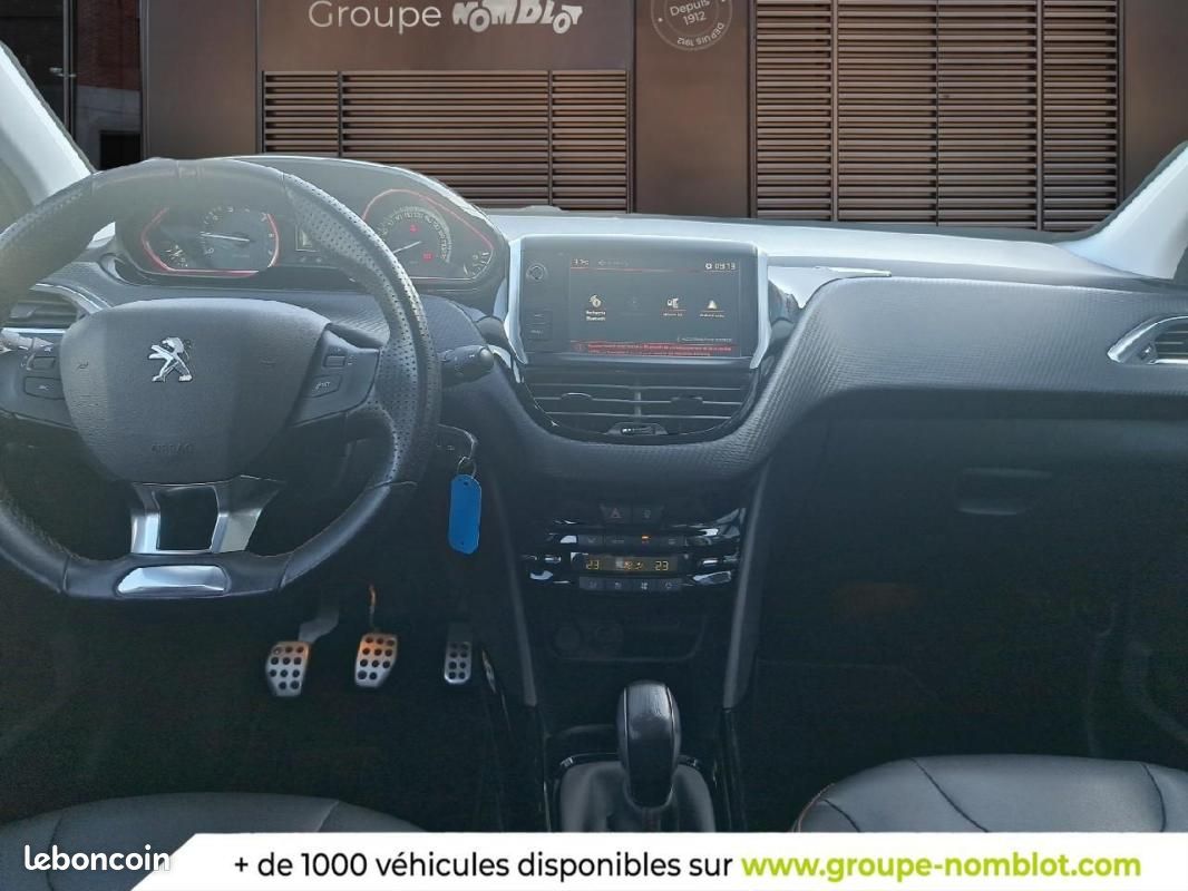 Peugeot 2008 1.2 PureTech 110ch S&S BVM5 GT Line (image 8)
