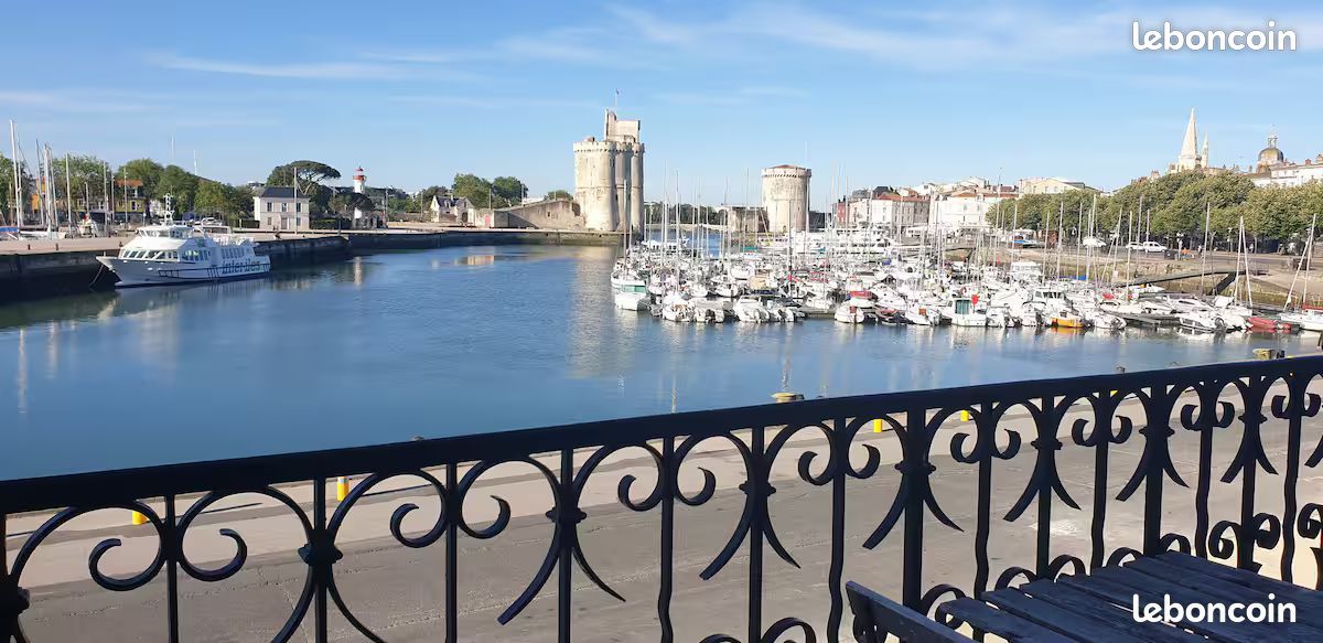 Appartement 2 pièces 49 m² · à La Rochelle · 49 m² · 990 €/mois