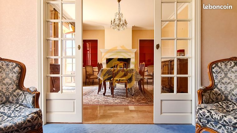 Maison 9 pièces 224 m²
