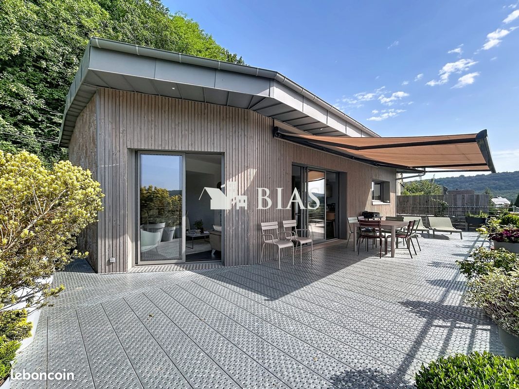 Maison 5 pièces 155 m² · à Montville · 155 m² · 445 000 €