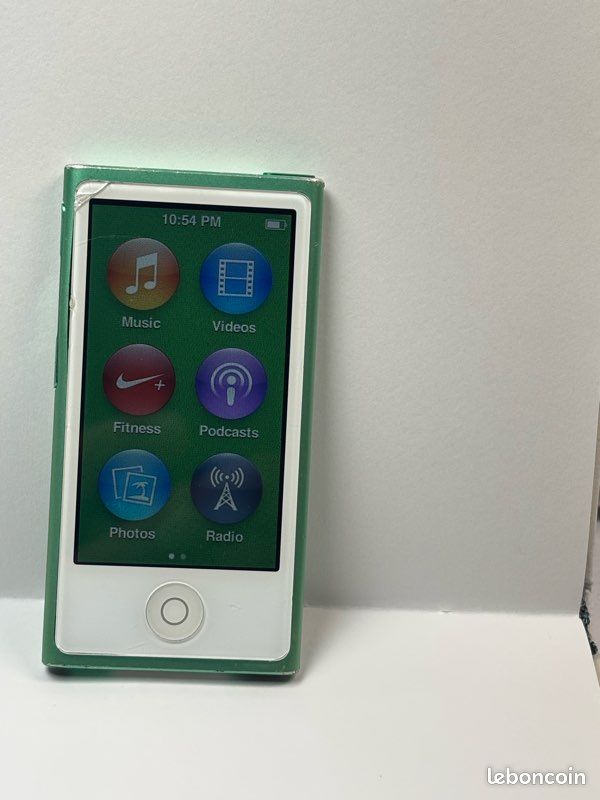 Apple iPod Nano 7ème Génération 16Go - Vert (image 1)