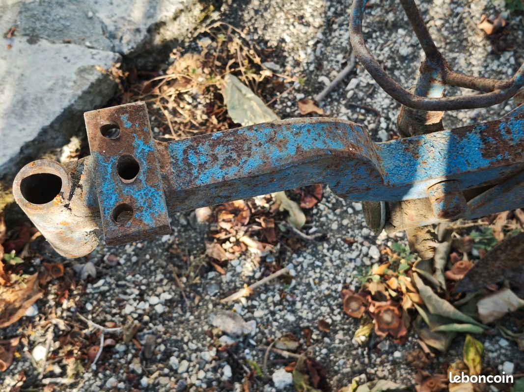 Charrue réversible Staub (image 3)