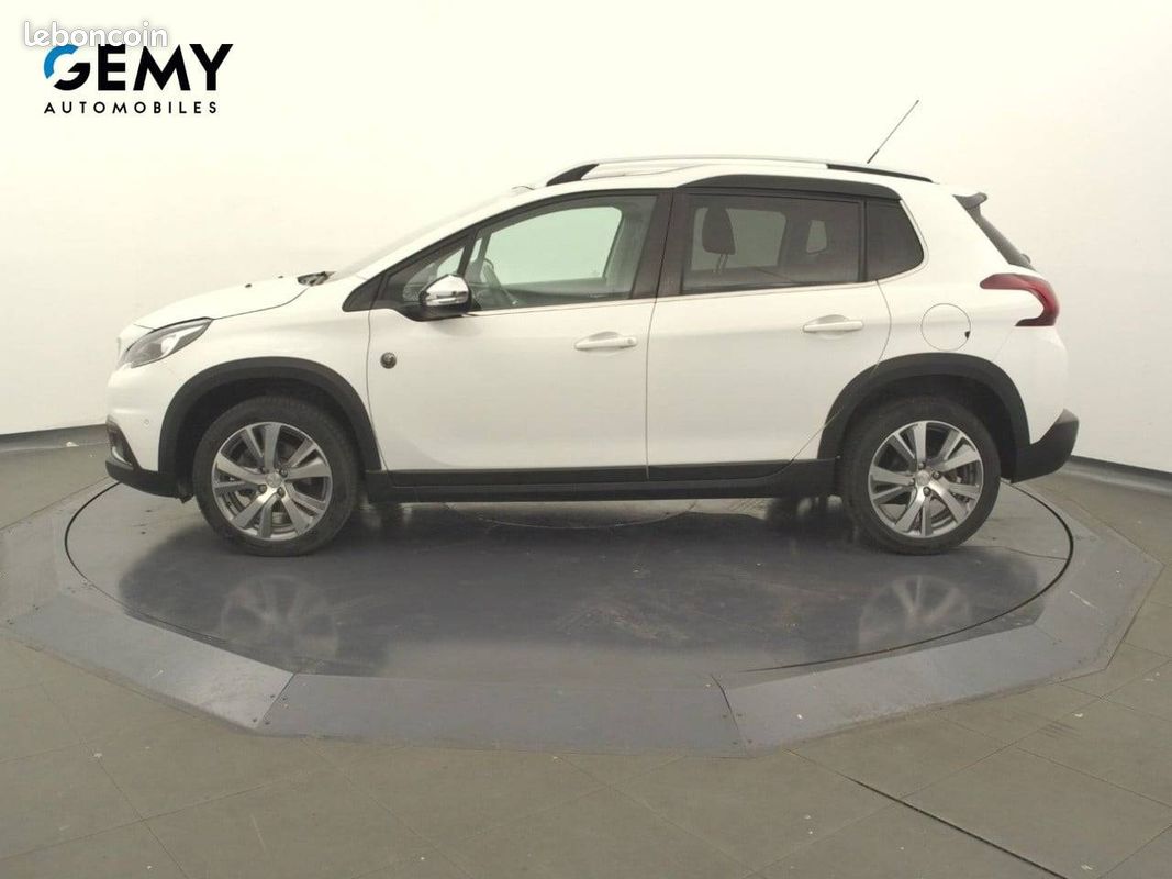 PEUGEOT 2008 1.6 BlueHDi 120ch S&S BVM6 Crossway (image 19)