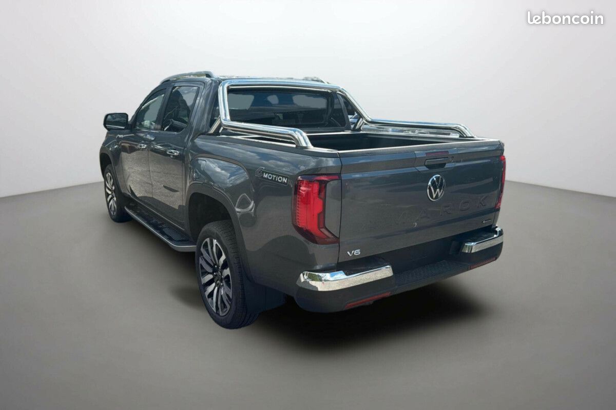 Volkswagen Amarok V6 240 BVA10 AVENTURA 4PL (image 2)