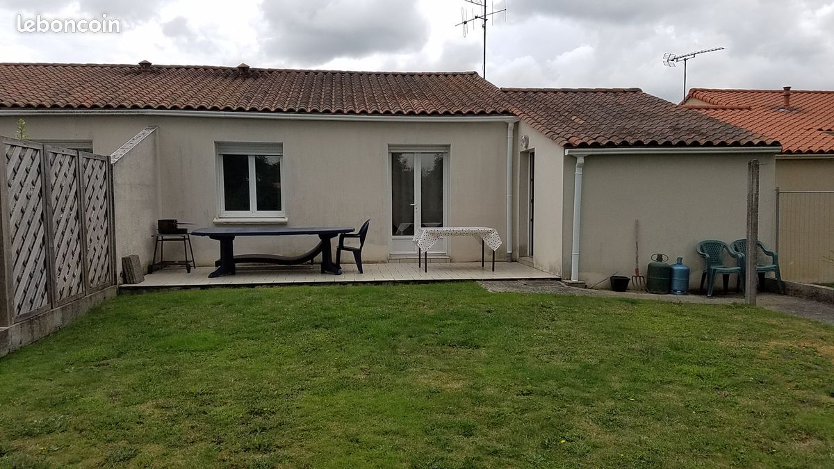 Maison 3 pièces 55 m² · à Les Herbiers · 55 m² · 690 €