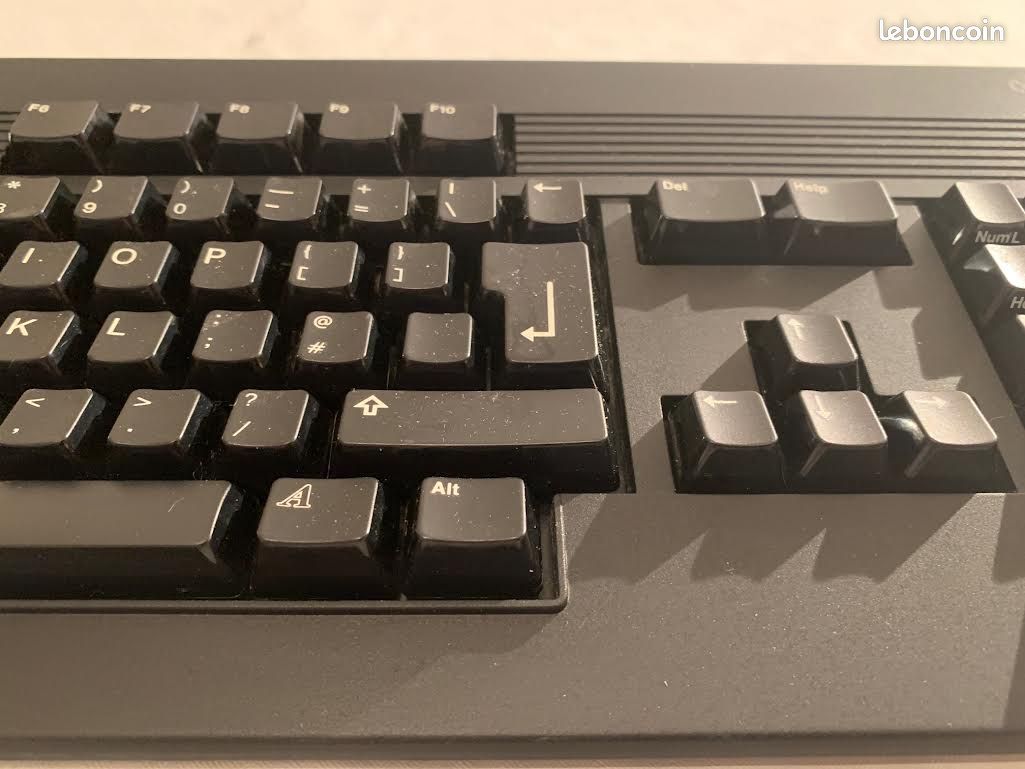 Clavier Commodore Amiga CDTV (image 5)