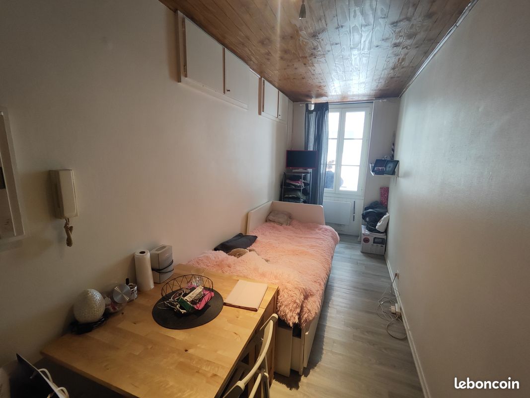 Appartement 1 pièce 18 m² · à Bordeaux · 18 m² · 450 €