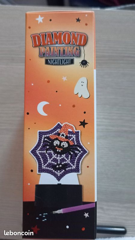 Vends veilleuse Diamond Painting Halloween neuf jamais ouvert (image 4)