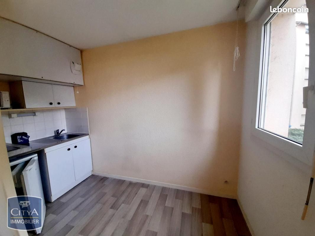 Studio 1 pièce 24 m² - Limoges 87000 (image principale 2)