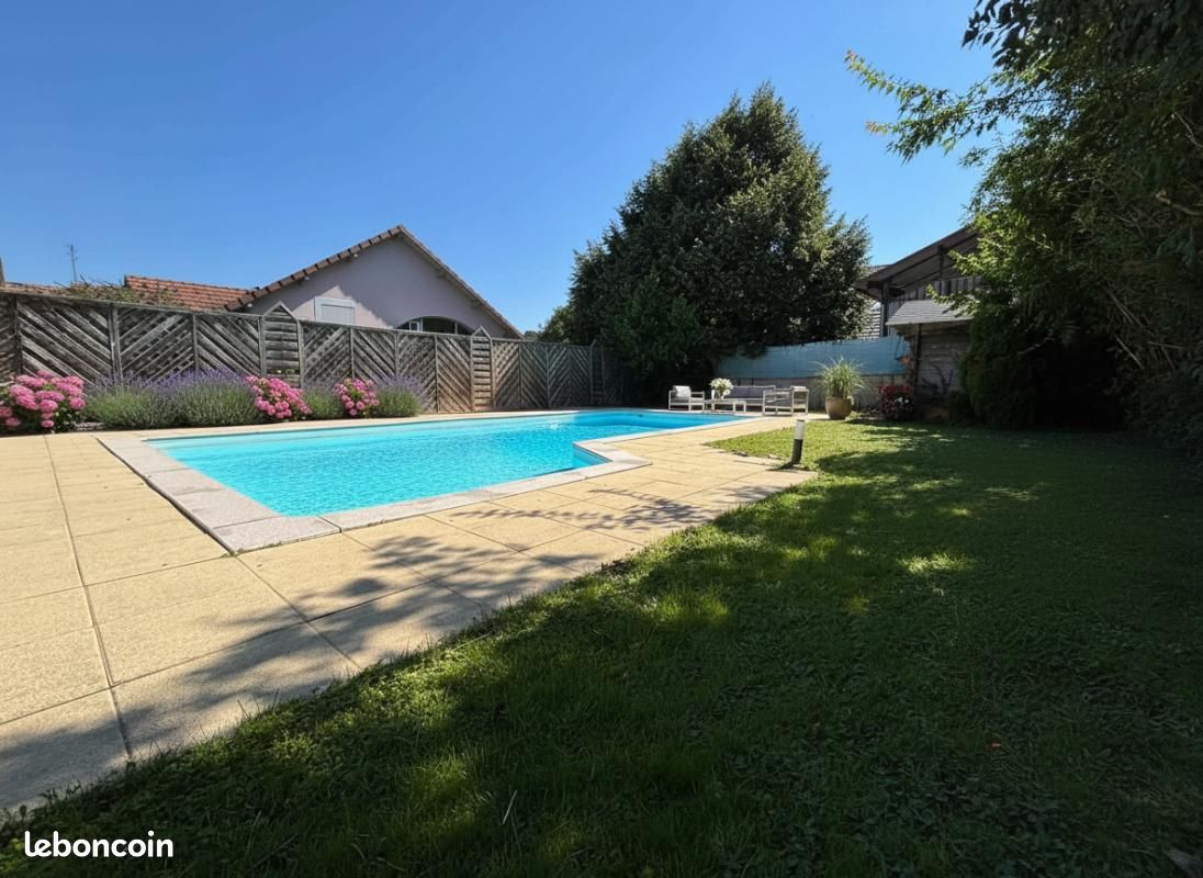 Maison 4 pièces 125 m² · à Seloncourt · 125 m² · 239 000 €