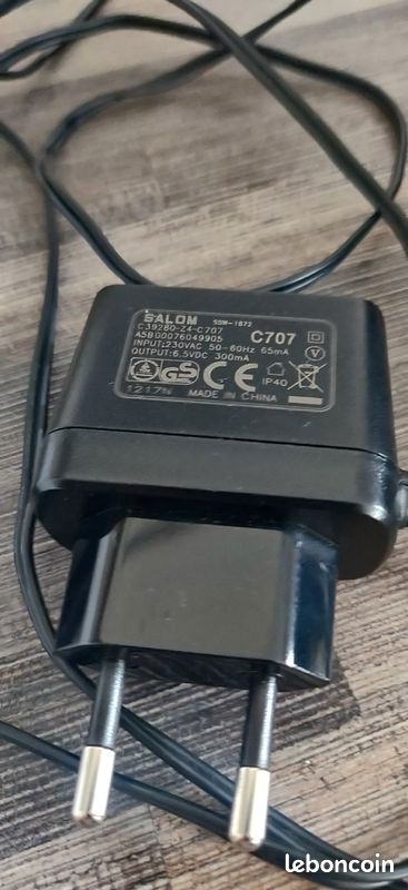 Téléphone touche portatif fixe Gigaset A5320 blanc peu servi 35 euros (image 4)