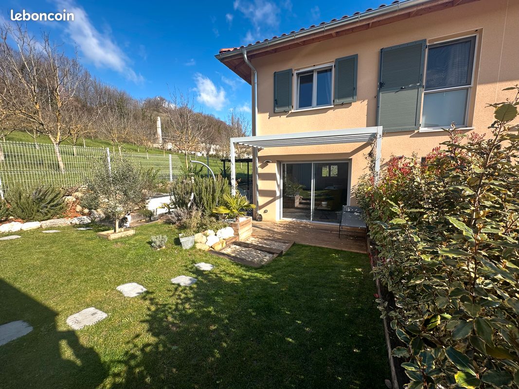 Maison 4 pièces 92 m² · à Saint-Marcellin · 92,1 m² · 250 000 €