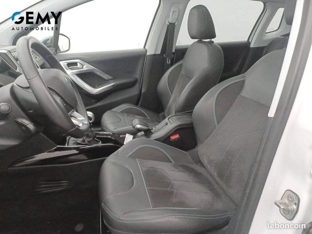PEUGEOT 2008 1.6 BlueHDi 120ch S&S BVM6 Crossway (image 9)