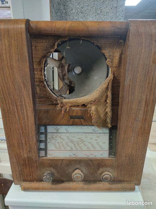 Ancien poste pour TSF (image 1)