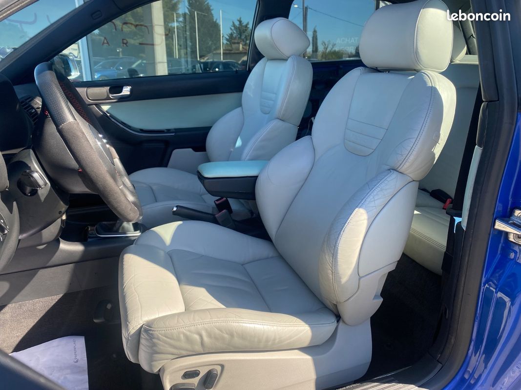 Audi S3 Quattro (8L1) 1.8 i Turbo 210cv / BLEU NOGARO / TOIT OUVRANT / SIÈGES EN CUIR RECARO / VOLANT ALCANTARA (image 20)