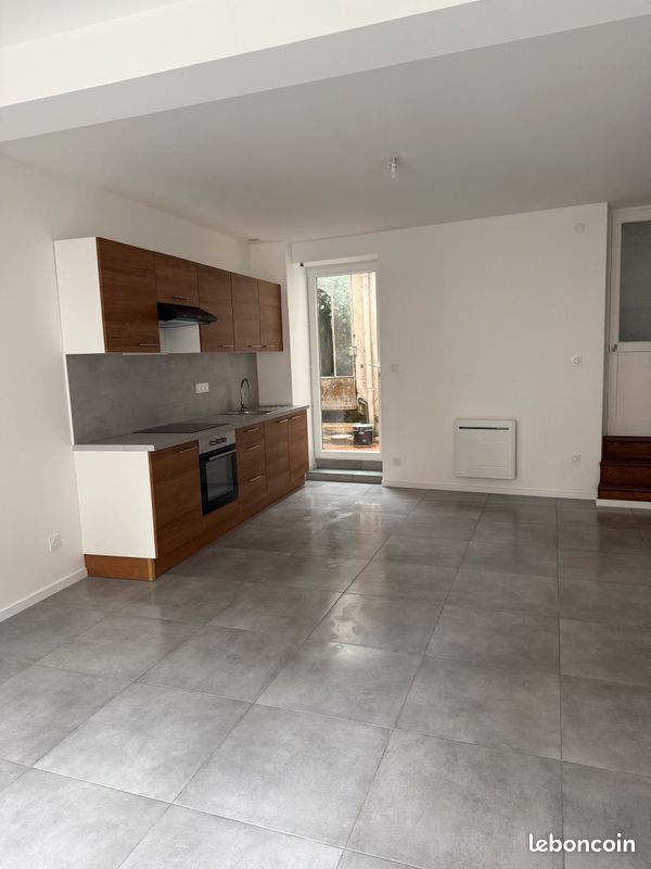 Maison 4 pièces 85 m² · à Lusignan · 85 m² · 710 €/mois