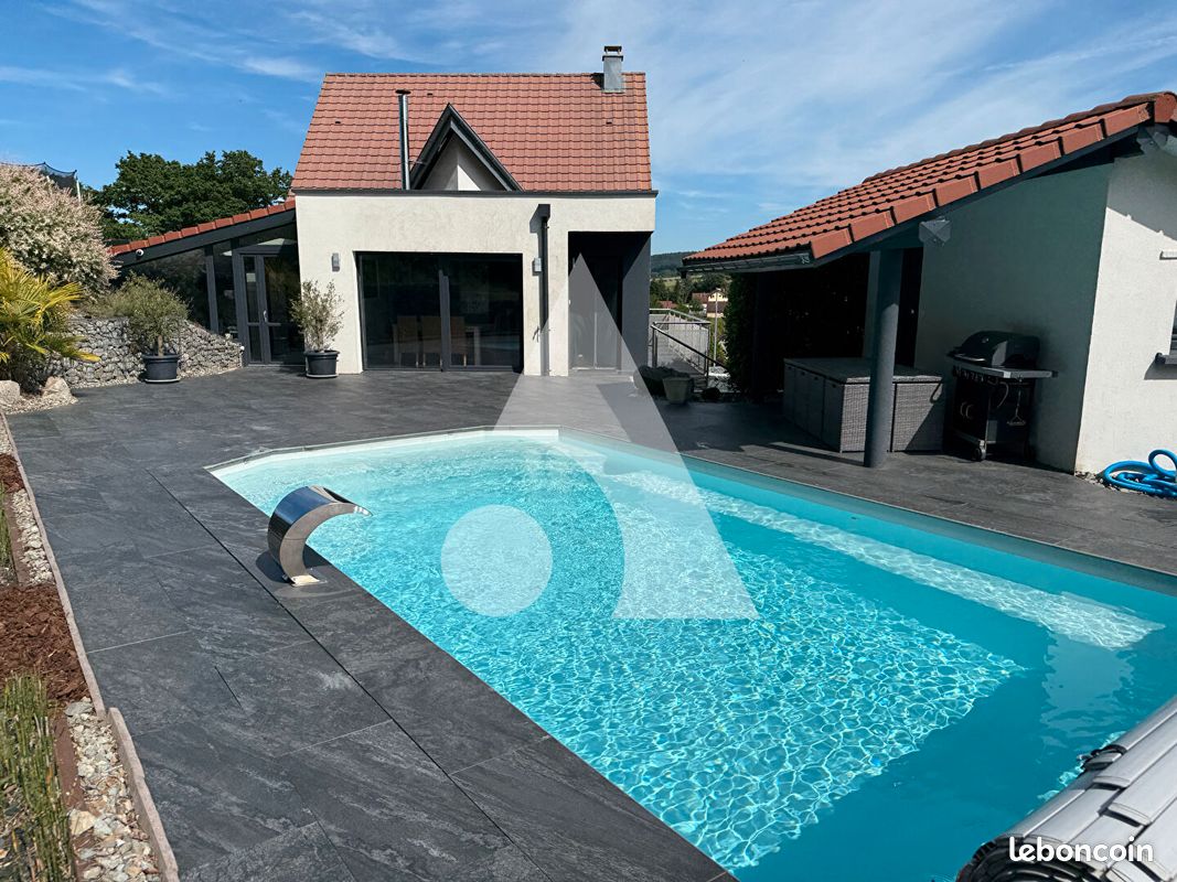 Maison 6 pièces 171 m² · à Delle · 171 m² · 450 000 €