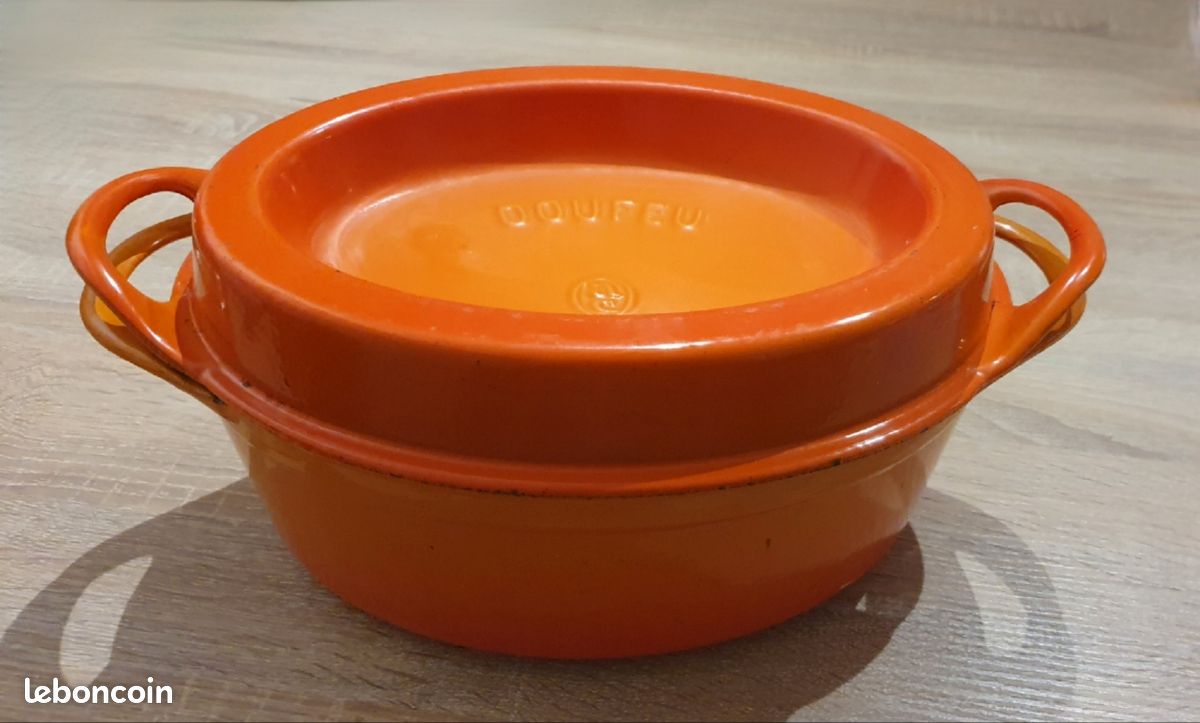 Cocotte en fonte (image 1)