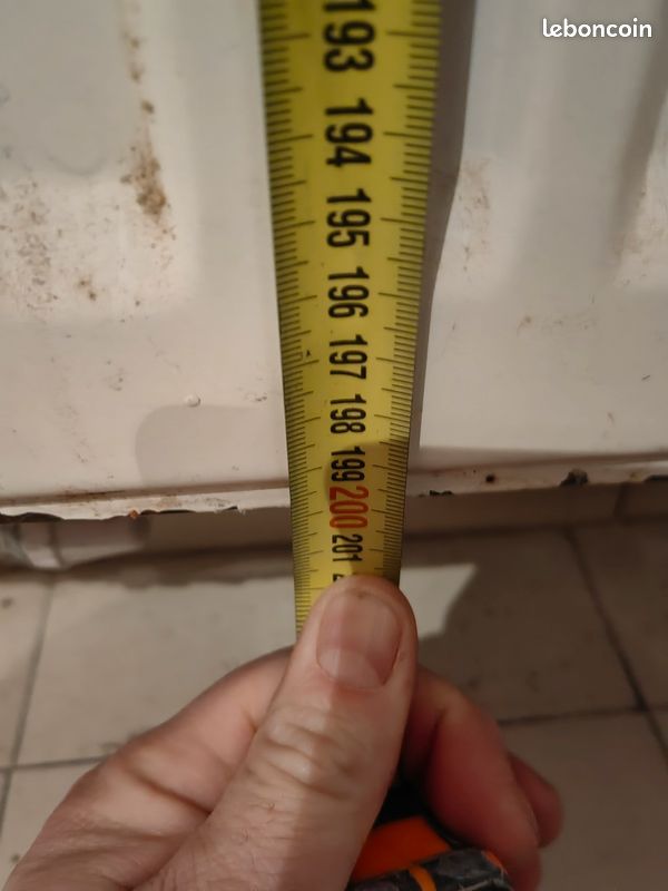 Radiateur vertical acier (image 3)