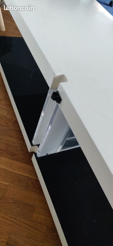 Meuble tv bas blanc et noir (image 3)