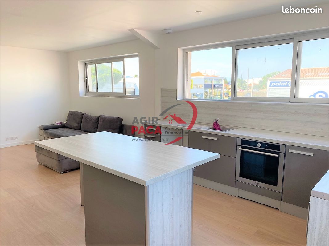 Appartement 3 pièces 72 m² · à Puget-sur-Argens · 72 m² · 1 026 €