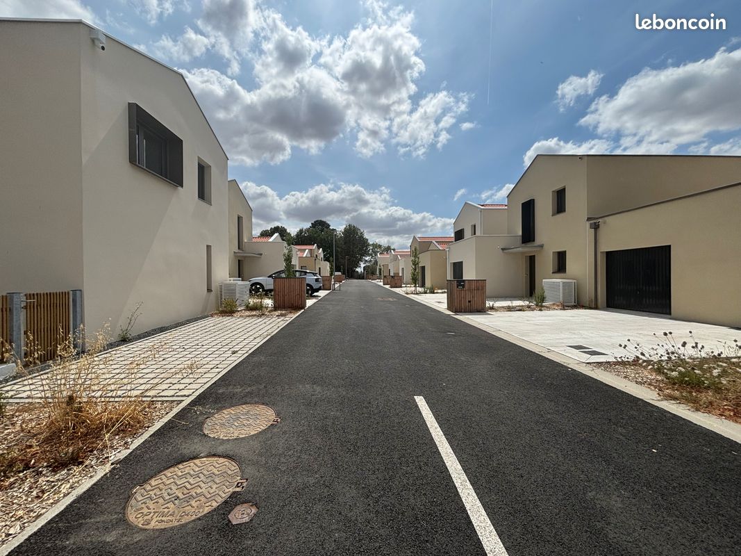 Maison 4 pièces 86 m² · à Montaigu-Vendée · 85,6 m² · 315 000 €