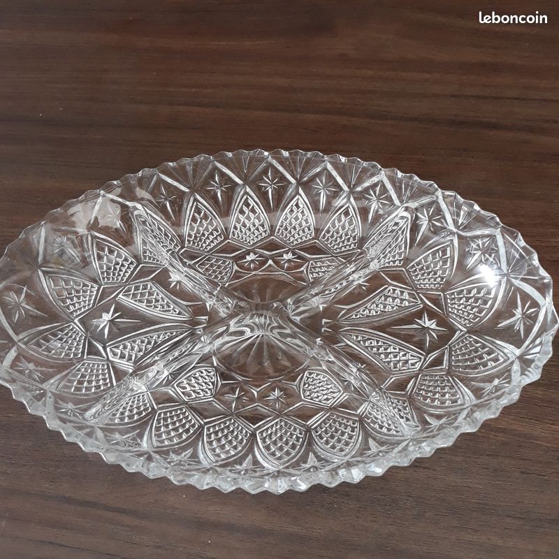 2 plats en verre 4 compartiments ( neuf ) (image 3)