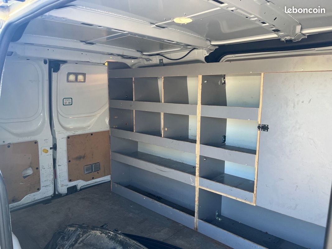 Ford transit custom fourgon 340 l1h1 1.0 ecoboost 120 phev limited (image 14)