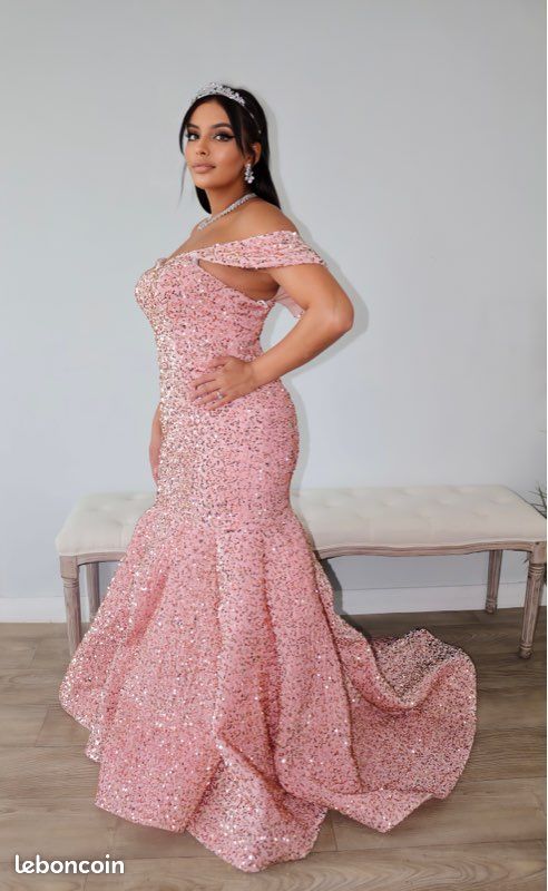 Robe sirène en sequin rose (image 3)