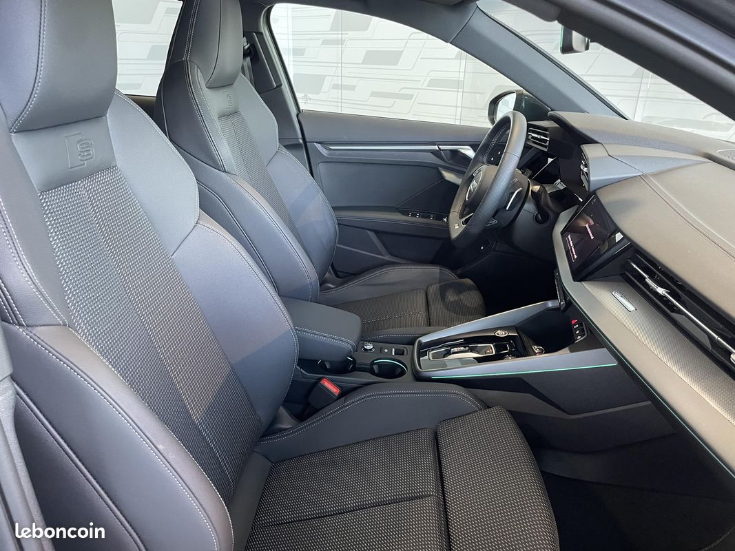 AUDI A3 Sportback TFSI e Hybride rechargeable 204 S tronic 6 S line (image 4)