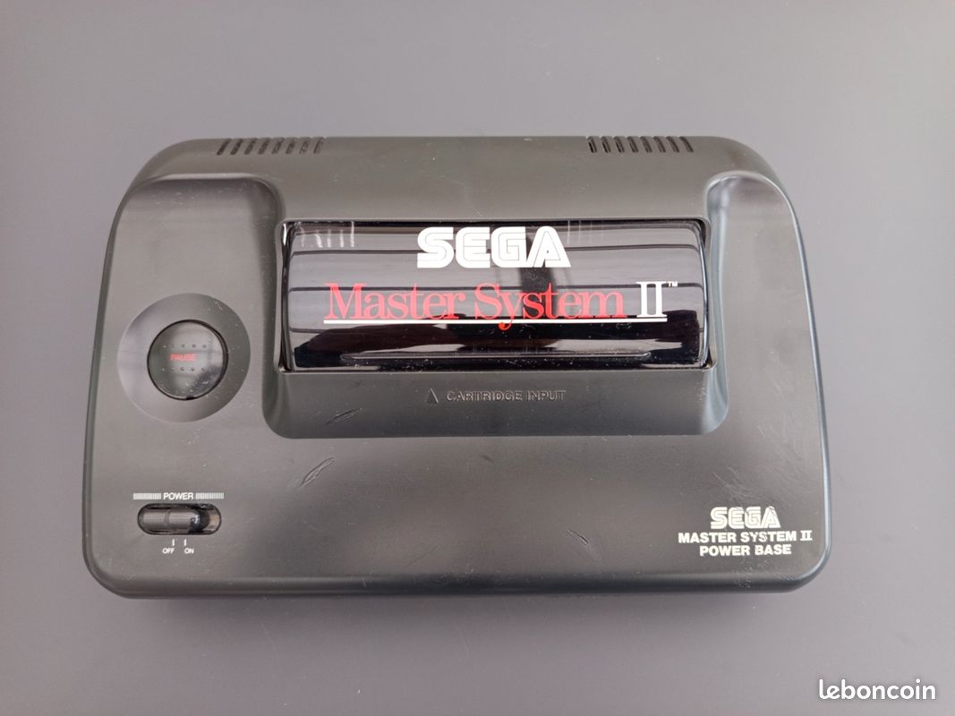 Console Sega master systèm 2 avec 2 manettes et boîte - Consoles