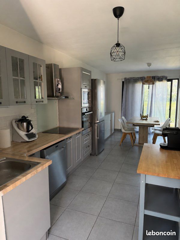 Maison 4 pièces 80 m² · à Signes · 80 m² · 325 000 €